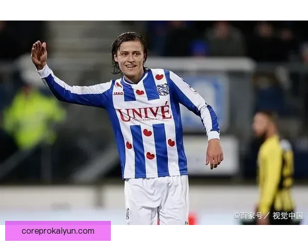 海伦芬防线近期表现稳健，展现出强大的防守竞争力。