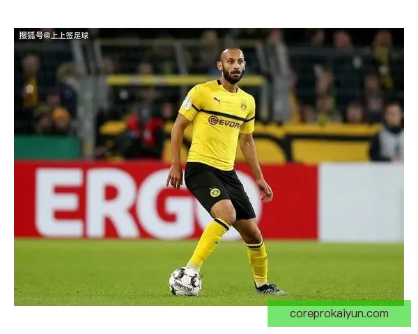 菲戈技术特点分析：传控与突破能力超群，值得关注的足球风格表现